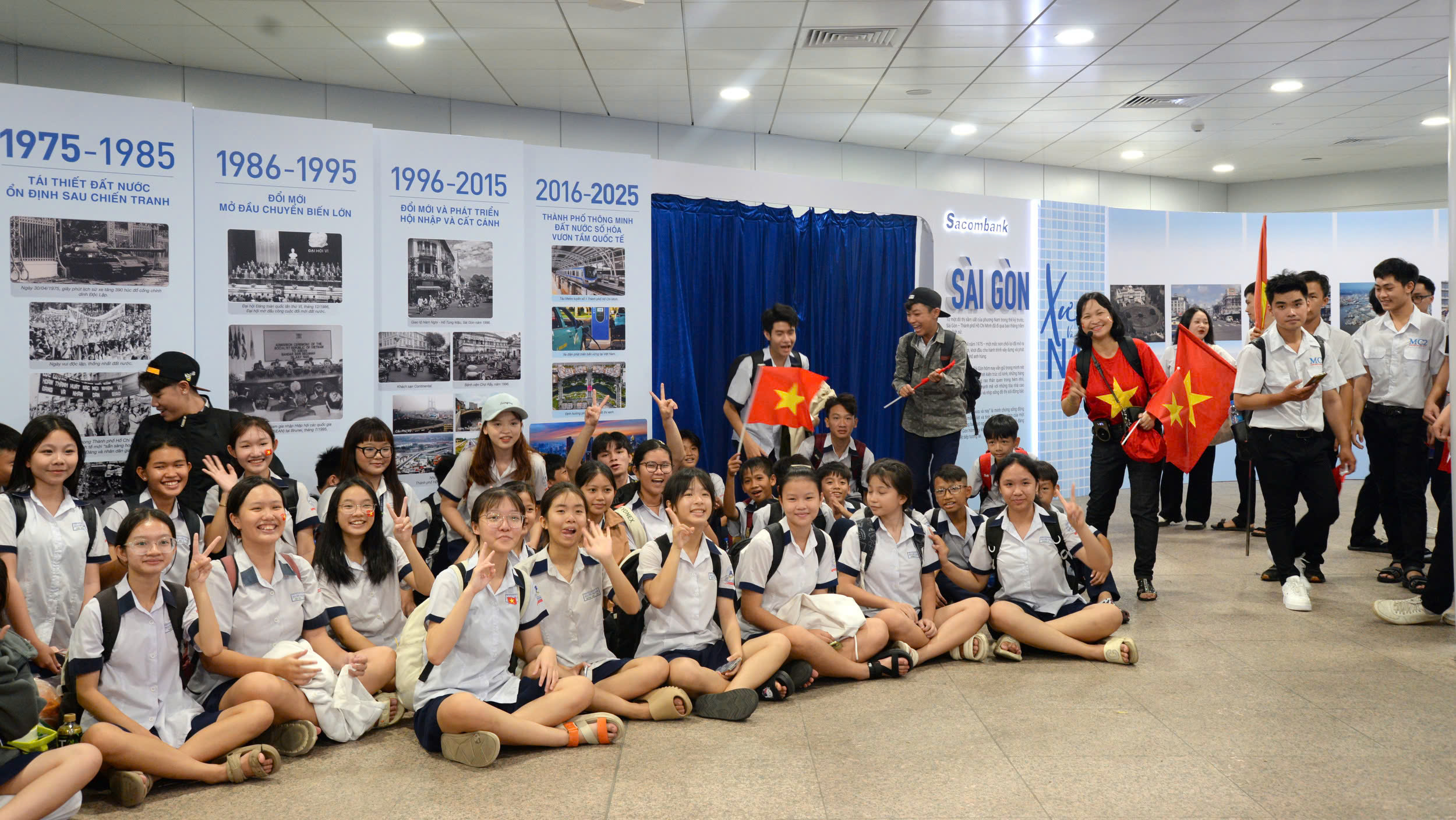 Triển lãm "Sài Gòn xưa và nay" tại ga Metro Bến Thành – Dấu ấn phát triển của TP.HCM 