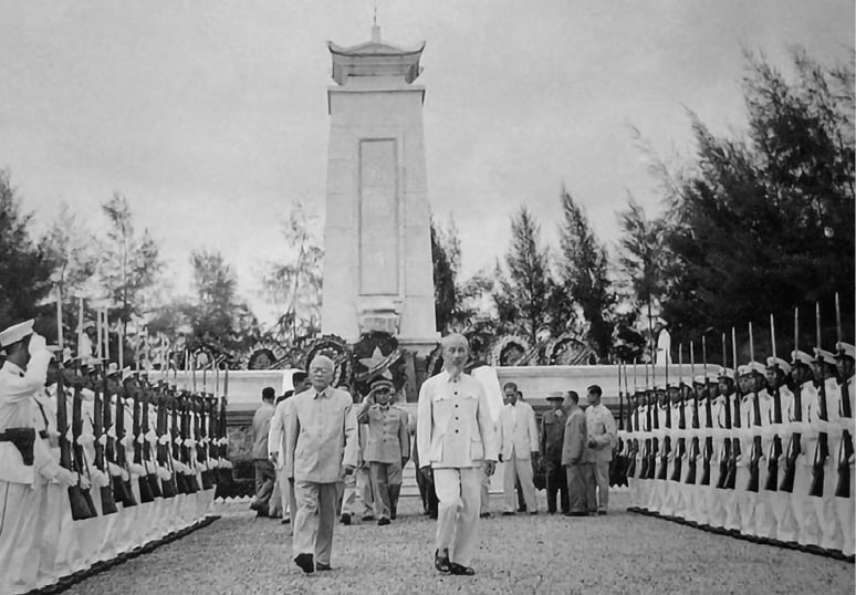 Nhờ ai ta có hòa bình?