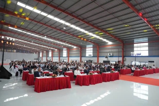 Khởi công giai đoạn 2 máy ATP đầu tiên do người Việt làm chủ công nghệ nhân kỷ niệm 50 năm thống nhất đất nước