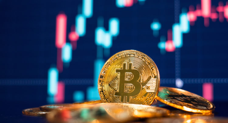 Bitcoin bất ổn giữa thương chiến Mỹ – Trung