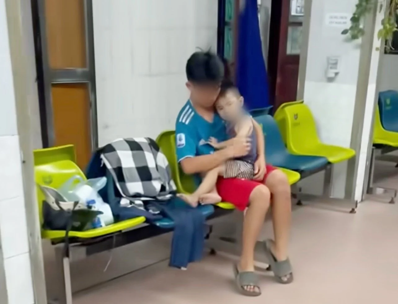 Vụ bác sĩ bị tố thờ ơ, yêu cầu phải nộp đủ tiền tạm ứng mới cấp cứu: Lãnh đạo tỉnh Nam Định yêu cầu bệnh viện báo cáo trung thực