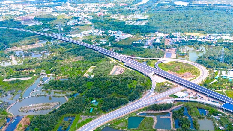 Đề xuất thu phí cao tốc Bến Lức - Long Thành với mức giá 2.000 đồng/km/xe