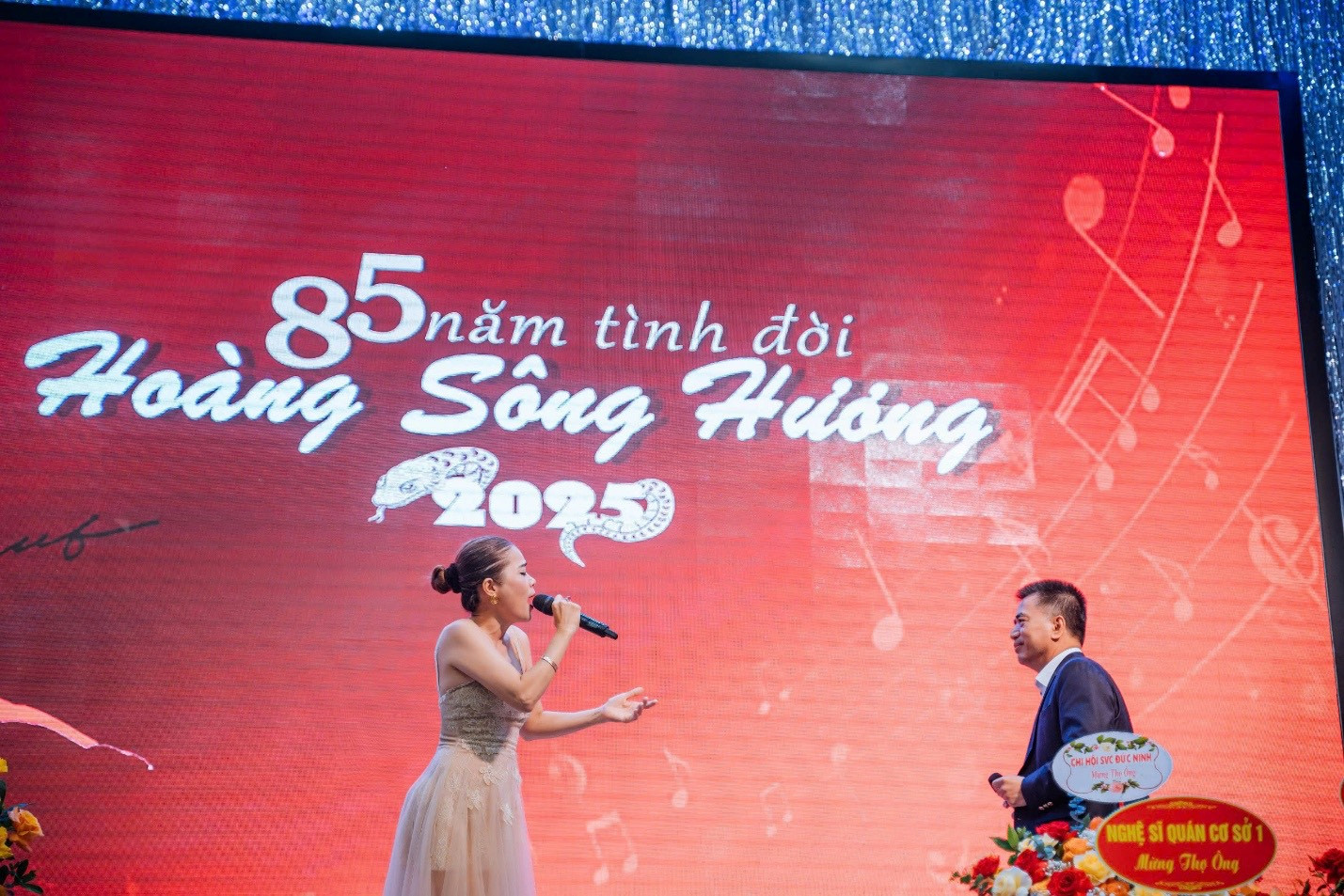 Ca sĩ Mỹ Lệ mở đêm nhạc tri ân cha - nhạc sĩ Hoàng Sông Hương