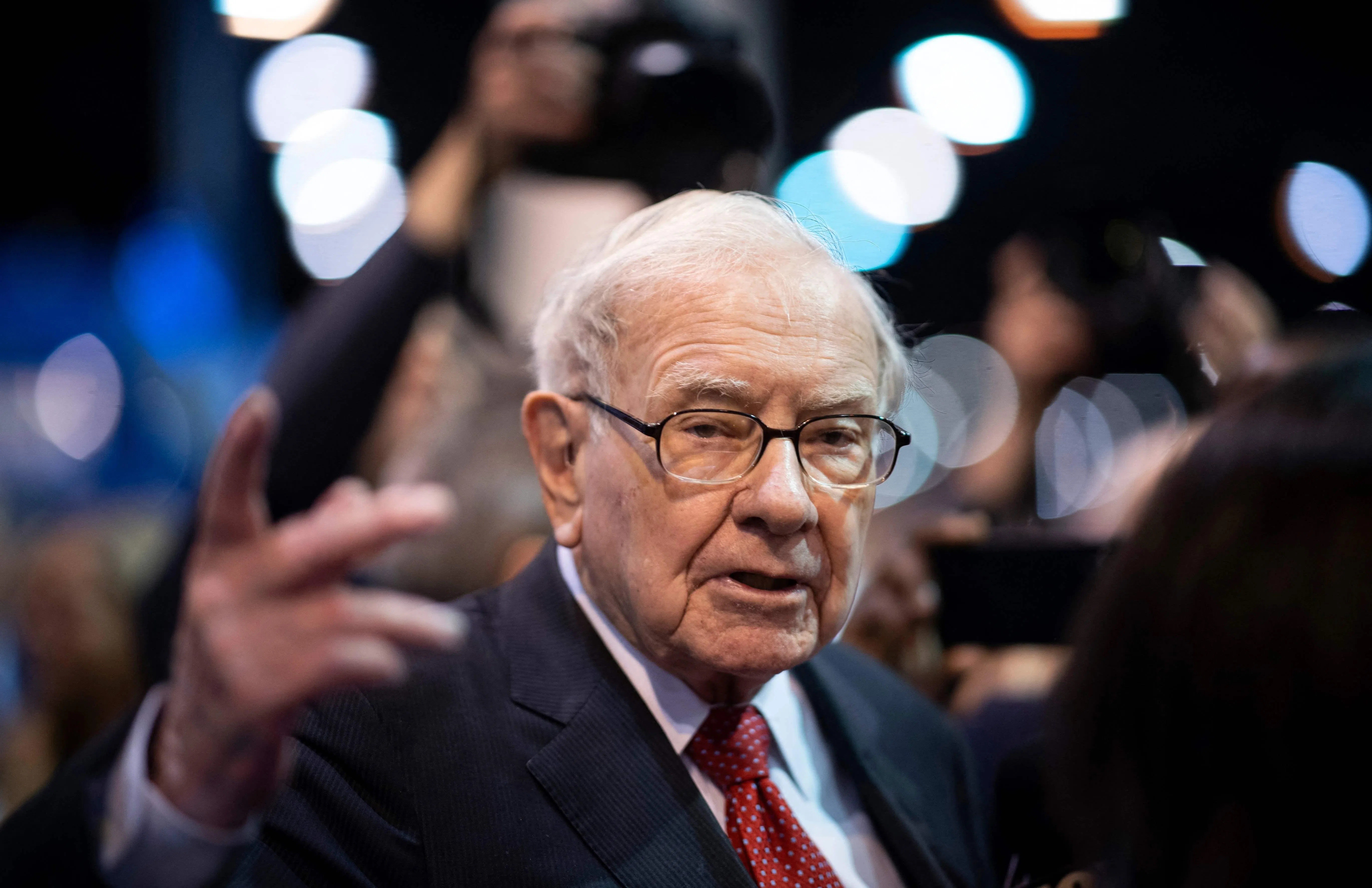 Warren Buffett: Tỷ phú giản dị và di sản đầu tư vĩ đại