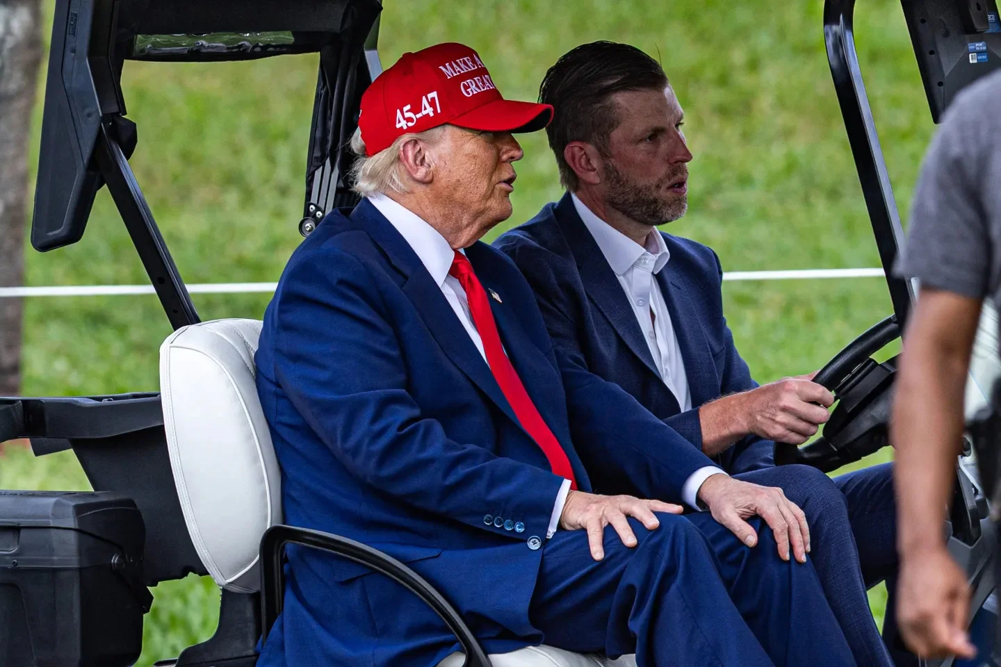 Eric Trump: 'Người kế nghiệp thầm lặng' đến Việt Nam xây Trump Tower