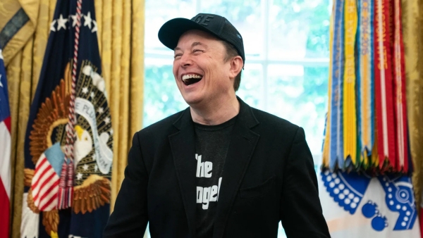 Elon Musk trở lại làm việc, loạt tin vui dồn dập ập tới