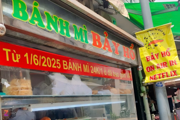 TP. HCM: Bánh mì, hủ tiếu... đồng loạt tăng giá