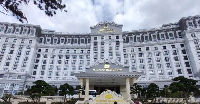 Chủ dự án Merperle Dalat Hotel bị phong tỏa tài khoản