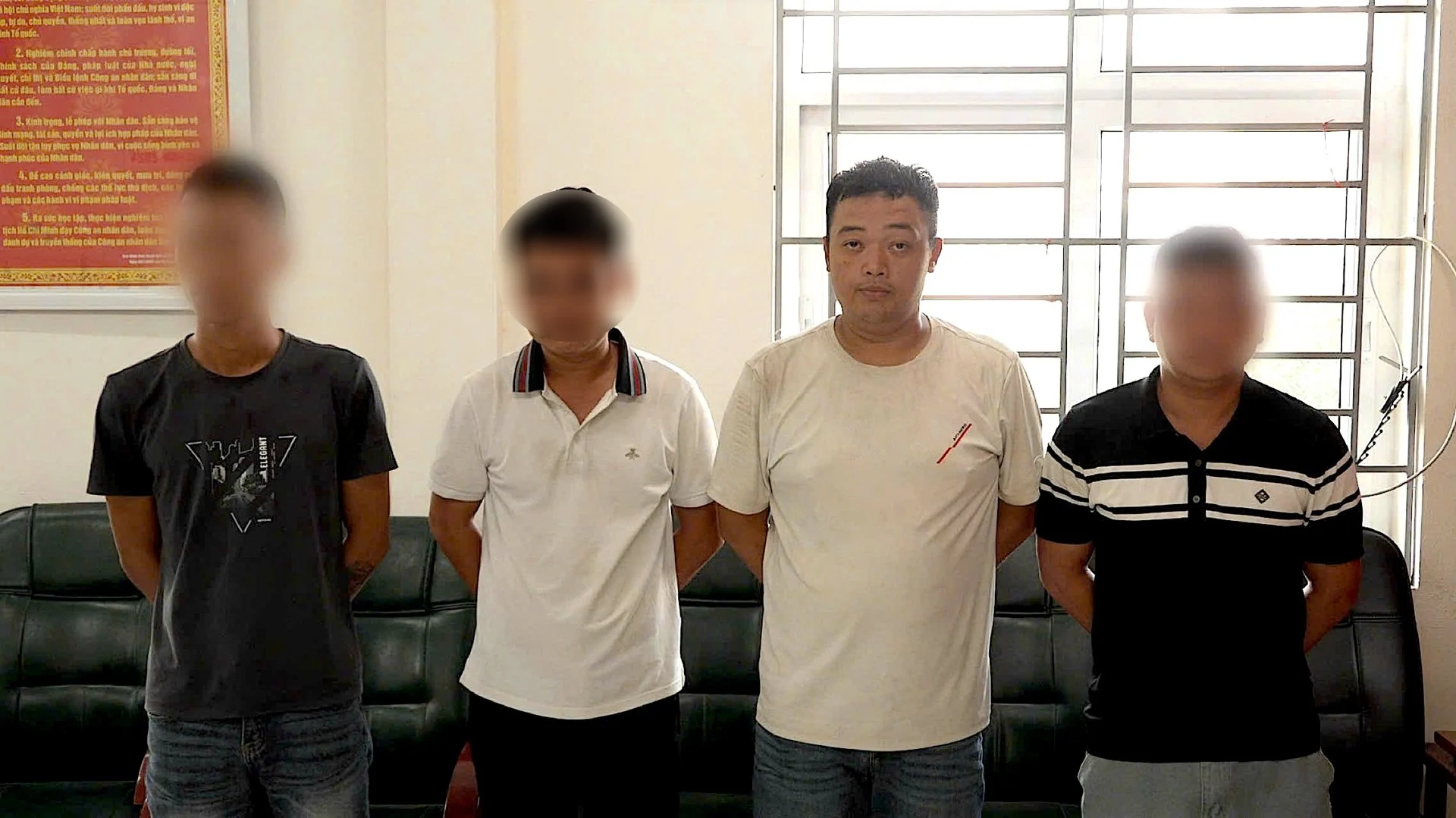 Lời khai của tài xế taxi vụ "chặt chém" 4,2 triệu đồng của 2 khách Lào Cai