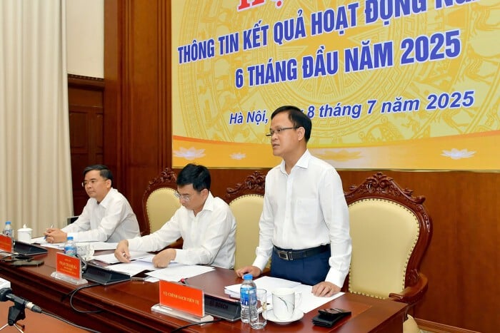Điểm tên ngân hàng hưởng lợi khi gỡ bỏ hoàn toàn hạn mức tăng trưởng tín dụng