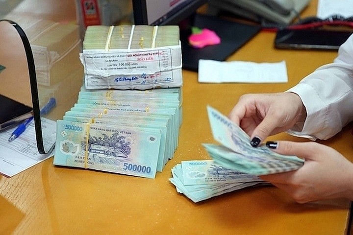 ngan-hang-co-duoc-tu-choi-yeu-cau-rut-tien-cua-khach-hang-1793407557.jpg