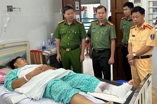 khoi-to-hinh-su-thanh-nien-17-tuoi-chay-xe-gan-may-tong-gay-chan-trung-ta-csgt-dang-lam-nhiem-vu-tren-quoc-lo-1755667486.jpg