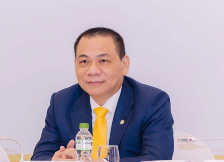 bo-tui-them-gan-9600-ty-dong-ty-phu-pham-nhat-vuong-vao-top-200-nguoi-giau-nhat-the-gioi-1756260177.jpg