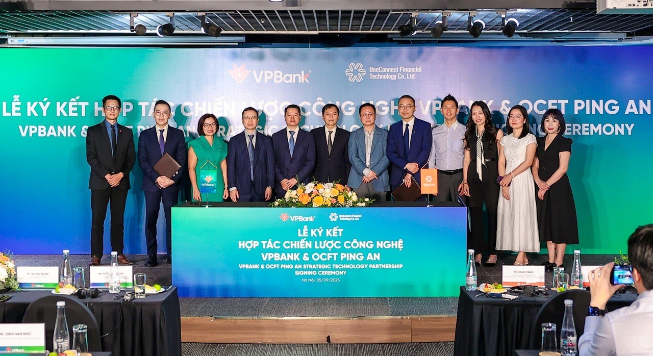 vpbank-va-tap-doan-ping-an-hop-tac-xay-dung-he-thong-ngan-hang-loi-the-he-moi-buoc-ngoat-chuyen-doi-so-ngan-hang-tai-viet-nam-1757064015.jpg