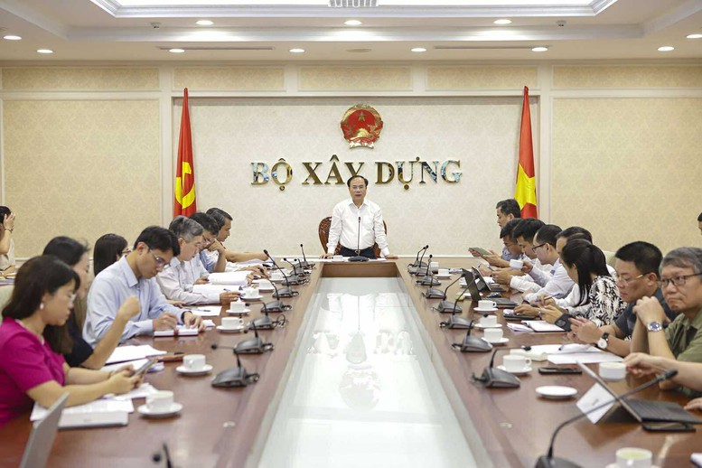chong-dau-co-thoi-gia-bo-xay-dung-de-xuat-lap-trung-tam-dinh-gia-giao-dich-bat-dong-san-online-1759187840.jpeg