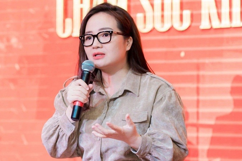 khoi-to-bat-tam-giam-doanh-nhan-hoang-huong-1759500810.jpg
