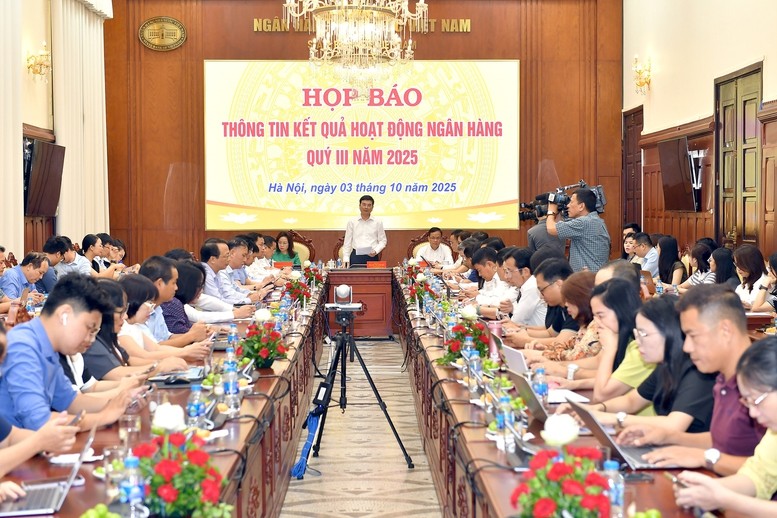 ngan-hang-nha-nuoc-trien-khai-nhieu-giai-phap-ho-tro-nen-kinh-te-1759475495.jpg