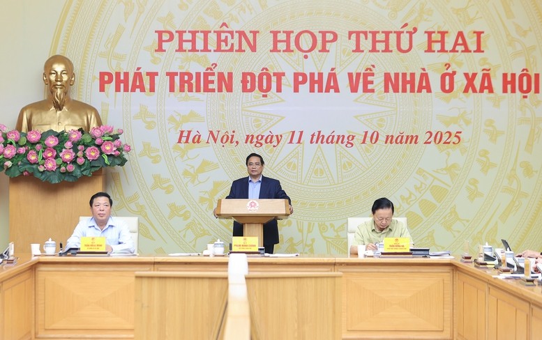 phat-trien-nha-o-xa-hoi-can-dot-pha-ve-co-che-ha-tang-va-can-doi-cung-cau-theo-tung-dia-phuong-1760228127.jpg