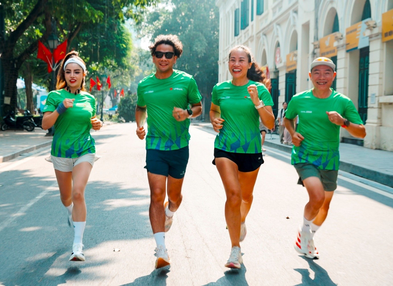 vpbank-hanoi-international-marathon-2025-su-kien-the-thao-quoc-te-thuong-nien-mang-dam-hoi-tho-ha-noi-1761040729.jpg