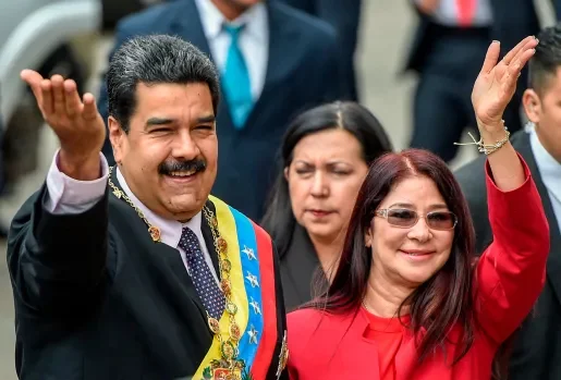 venezuela-da-thanh-lap-mot-uy-ban-de-giai-phong-ong-maduro-va-vo-1767591117.jpg