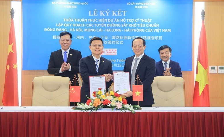 tang-cuong-hop-tac-phat-trien-duong-sat-viet-nam-trung-quoc-1774487769.jpg