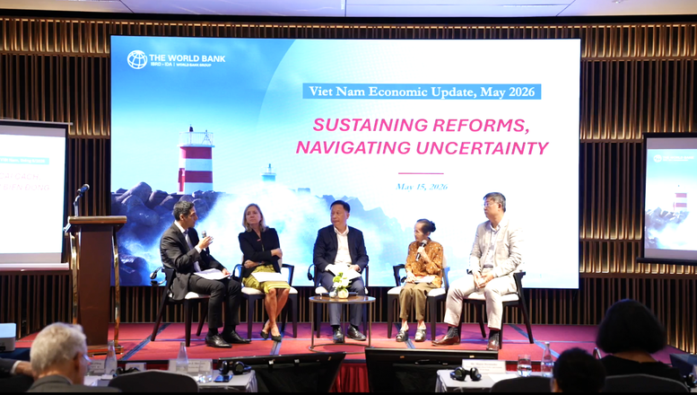 wb-kinh-te-viet-nam-vung-vang-cai-cach-quyet-dinh-suc-bat-dai-han-1778892020.png