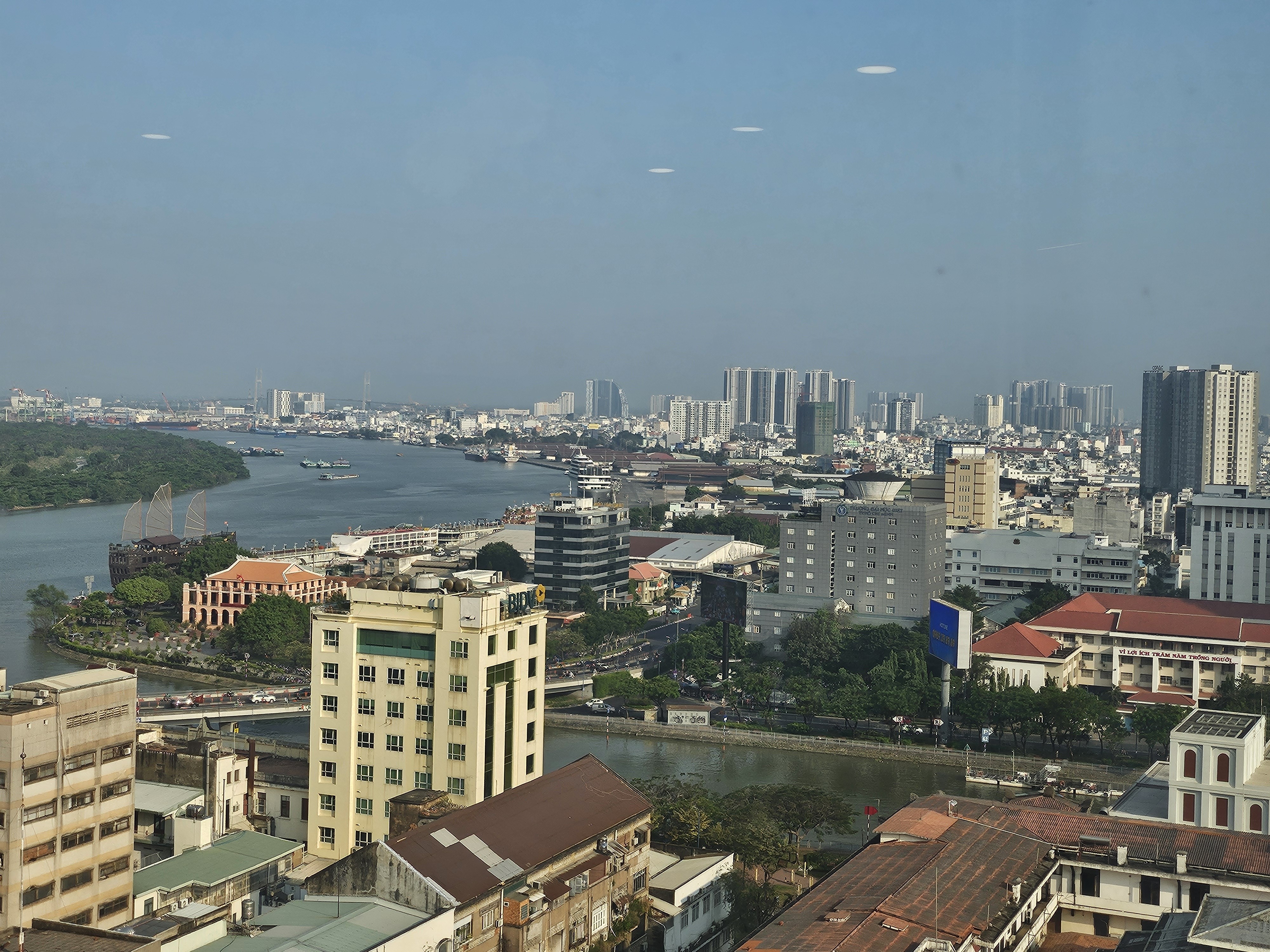 tp-ho-chi-minh-thu-hut-doanh-nghiep-tu-nhan-xay-nha-o-cho-thue-gia-phu-hop-1782868032.jpg