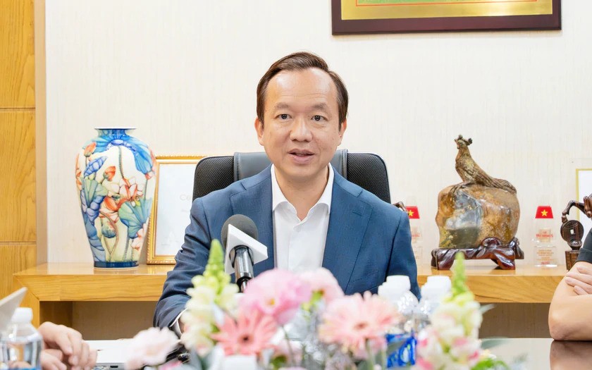 pnj-thay-doi-chinh-sach-chi-tra-tien-khi-mua-lai-kim-cuong-1784639443.jpg