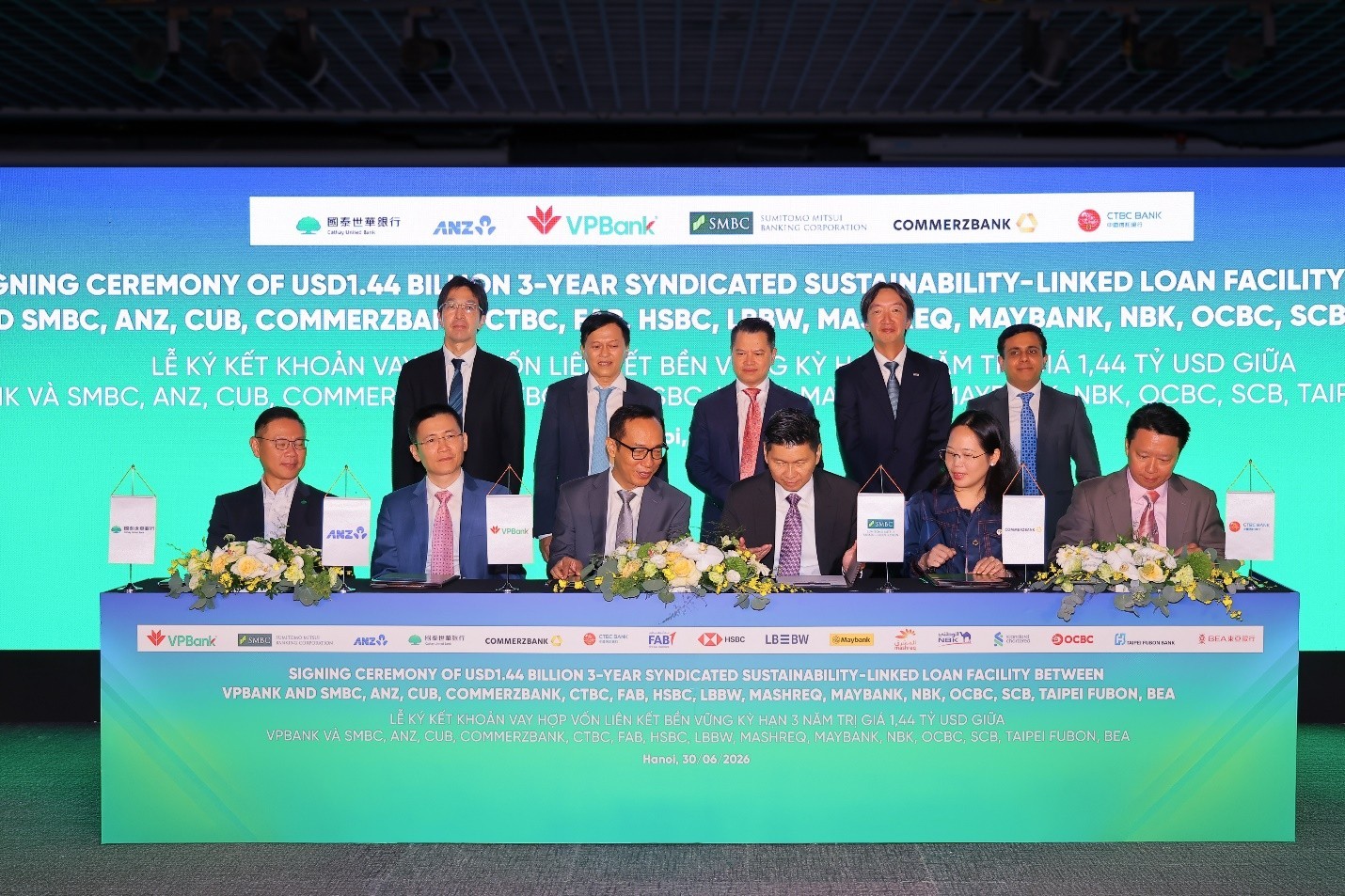 nang-luc-huy-dong-von-quoc-te-quy-mo-lonloi-the-khac-biet-cua-vpbank-1784854357.jpg