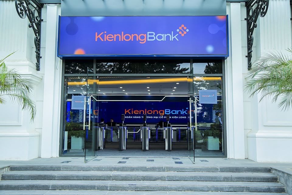 kienlongbank-phai-giai-trinh-y-kien-ngoai-tru-ve-khoan-phai-thu-hon-343-ty-dong-1788495086.jpg