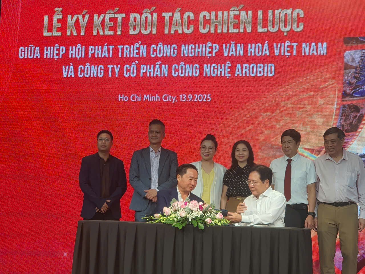 n1-1757755515.jpg