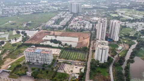 Tiêu thụ căn hộ TP HCM giảm mạnh