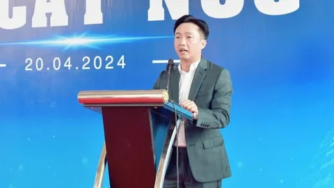 Ông Cường 'đô la' thu nhập 14 triệu/tháng, loạt sếp Novaland, Phát Đạt, An Gia ra sao?