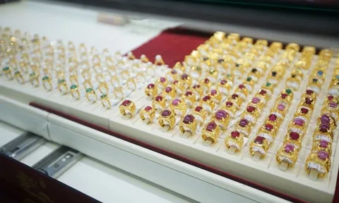 Giá vàng ngày 18/11/2024: Vàng thế giới có tiếp tục giảm mạnh trong tuần?