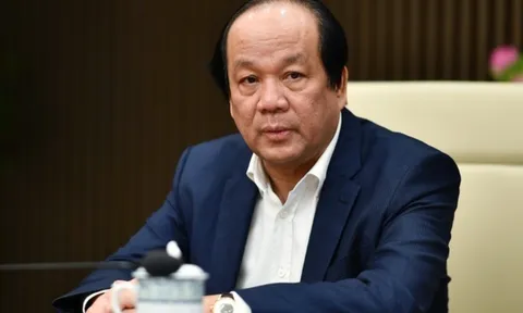 Cựu Bộ trưởng Mai Tiến Dũng được tại ngoại đến phiên tòa xét xử vụ Sài Gòn Đại Ninh