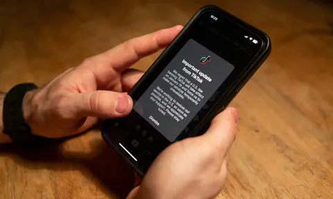 'Giờ G' đã điểm: TikTok tự nguyện đóng cửa dịch vụ tại Mỹ