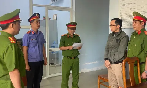 Bắt tạm giam thầy giáo THPT bị tố quan hệ bất chính với 1 nữ sinh ở Bình Thuận