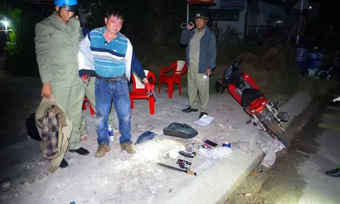 Chủ tịch hội nông dân xã vào nhà Phó Chủ tịch HĐND tỉnh Bình Phước để cướp