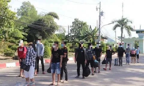 Hé lộ chiêu trò dụ dỗ người Việt sang Campuchia lừa đồng hương