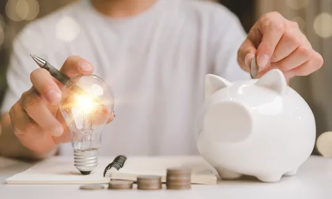 Bộ Tài chính: Đánh thuế TNCN đối với lãi tiền gửi tiết kiệm là không hợp lý