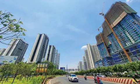 Nghịch lý giá bất động sản tỉnh lẻ cao ngang TP.HCM