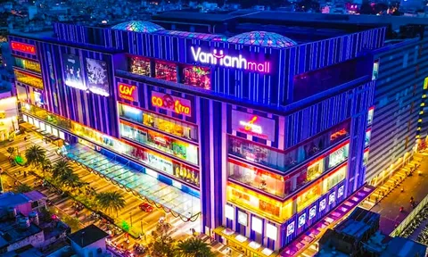 Từ danh tính 'ông chủ' Vạn Hạnh Mall ngược về 'đại án' Đông Á Bank