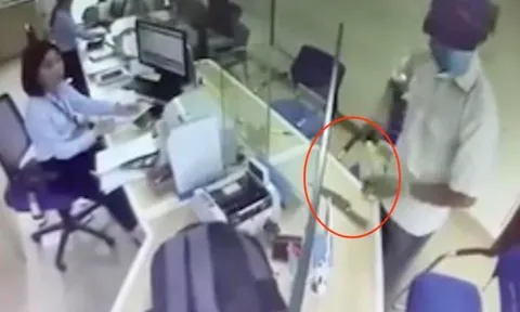 Vụ cướp ngân hàng Vietinbank: Cảnh sát phong tỏa phòng giao dịch