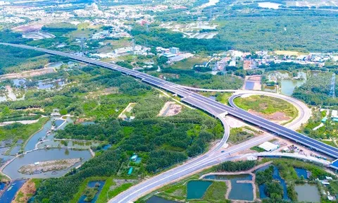 Đề xuất thu phí cao tốc Bến Lức - Long Thành với mức giá 2.000 đồng/km/xe