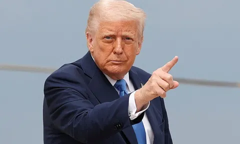 Ông Trump ra điều kiện để gỡ thuế quan tối thiểu 10%