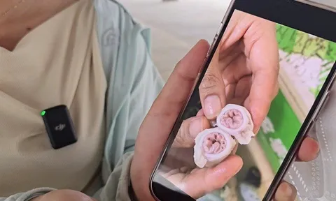 TikToker Việt quay cận cảnh 'phù phép' lòng xe điếu bằng hóa chất ở Trung Quốc