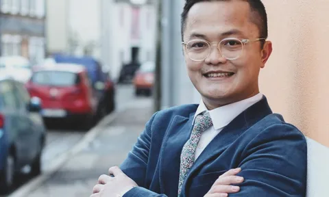 Tiến sĩ Lê Ngọc Sơn: "Nghệ sĩ Việt cứ lên tivi… là mắc bệnh"