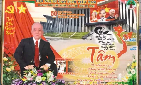 Yêu người già như bế đứa trẻ không còn ai dỗ dành
