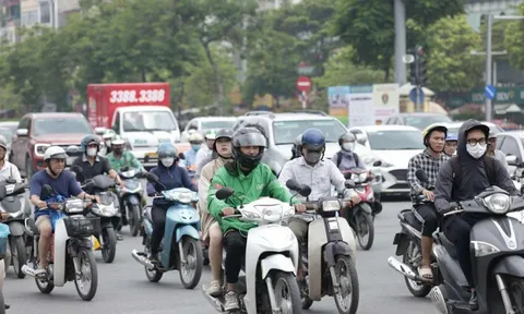 Chủ tịch Hà Nội: Không vì lợi ích người đi xe máy cũ nát mà ảnh hưởng đến cả triệu người dân