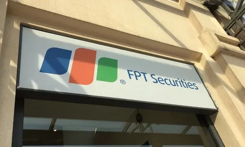 FPTS "ngã ngựa" quý 2: Lỗ tự doanh, lợi nhuận lao dốc 62%